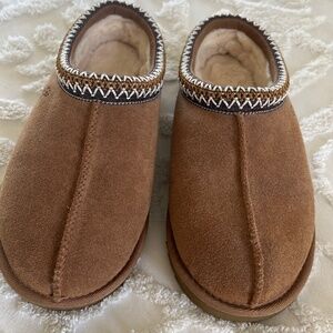 UGG Tasman slippers Chestnut women’s 8
